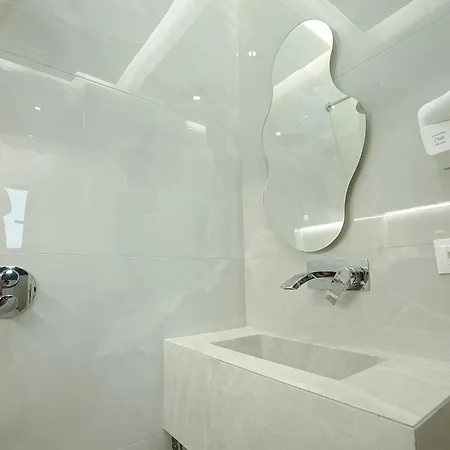 Solea فيلة Rrushkull (Durres)